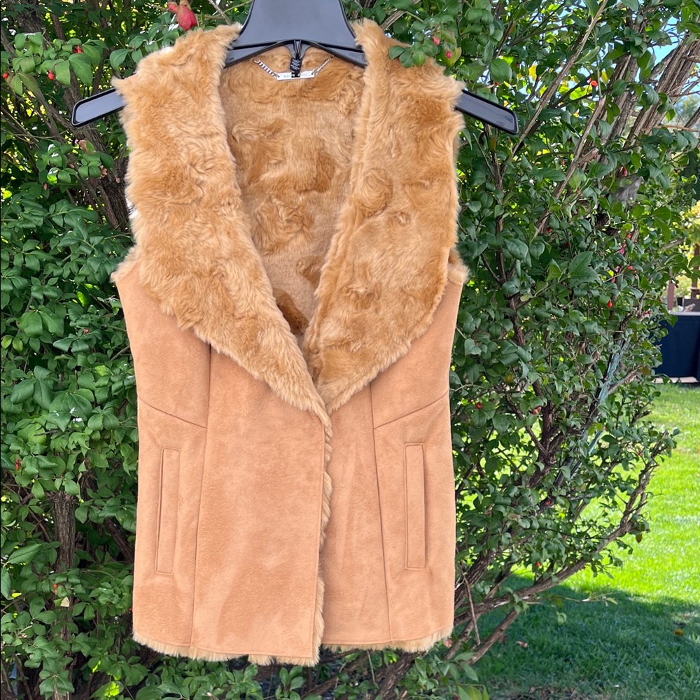 White House Black Market Faux Fur Tan Vest